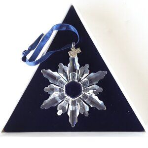 Swarovski 1998 Annual Crystal Snowflake/Star Ornament MIB
